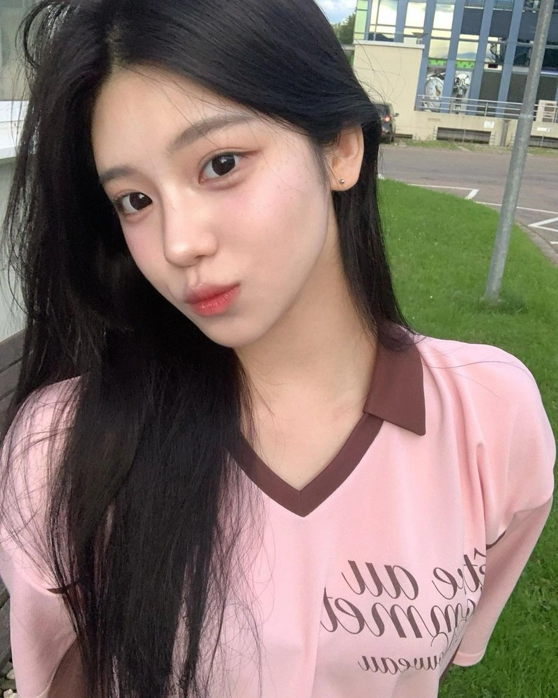 ảnh nữ sinh 2k1