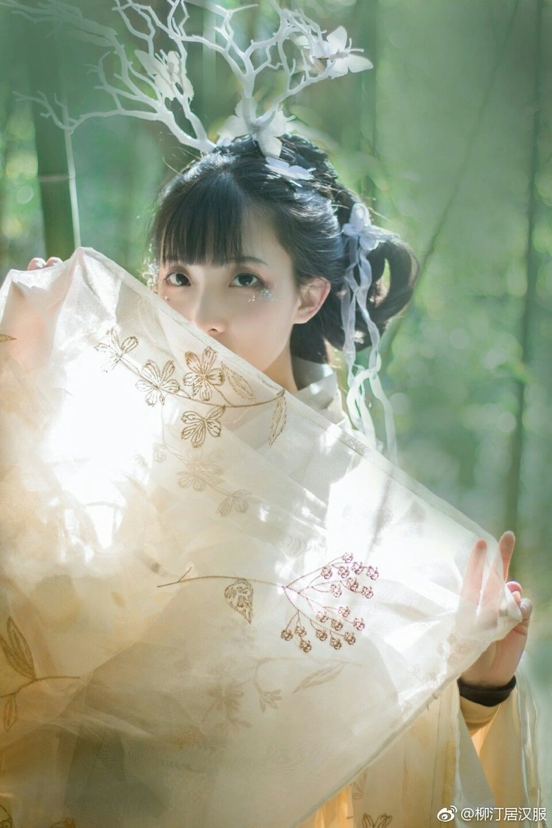 +Album ảnh nữ sinh đang học bài duyên dáng cá tính - ảnh 02